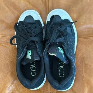 New Balance CT302. Eu size 36. Fits 6 women’s. Like new, worn twice. Rare find